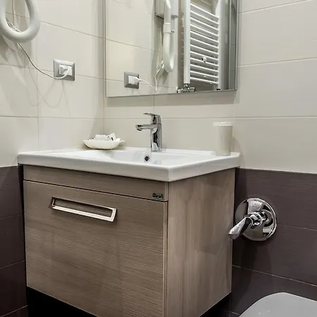 San Pietro's - 4*