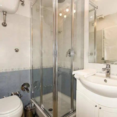 San Pietro's - 4*